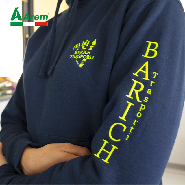 Ricamo TopQuality su manica da Arem Ricamificio Italia